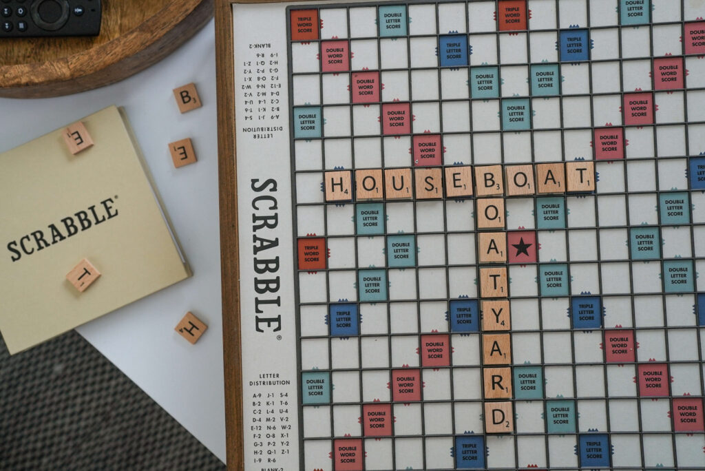 Scrabble game spelling houseboat